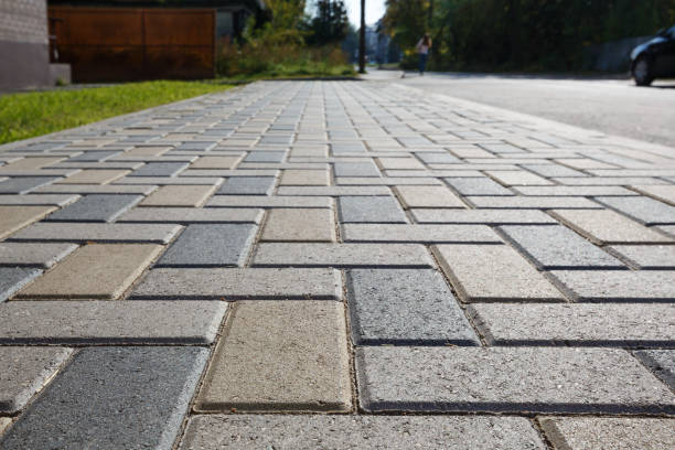 Best Driveway Paving Contractor  in Wfield, IN